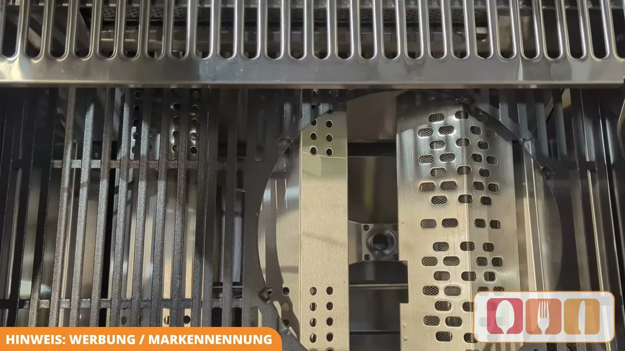 Komponenten der Brennkammer lassen sich für eine unkomplizierte Reinigung werkzeuglos herausnehmen.