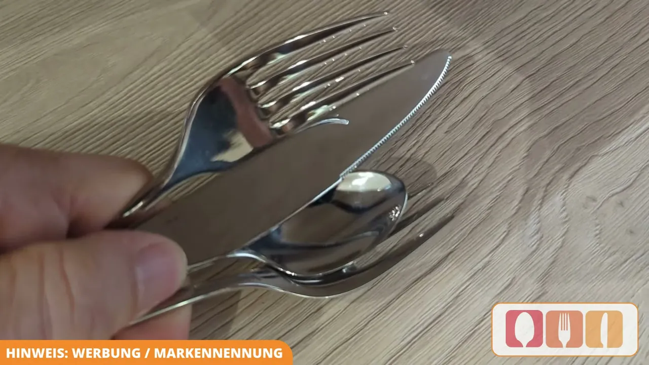 Dank der ergonomischen Formgebung liegt das Essbesteck angenehm und ausgewogen in der Hand.