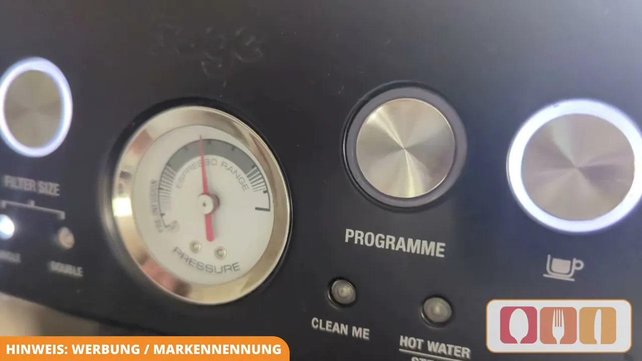 Mir gefällt das übersichtliche Manometer zur präzisen Drucküberwachung während der Extraktion besonders gut.