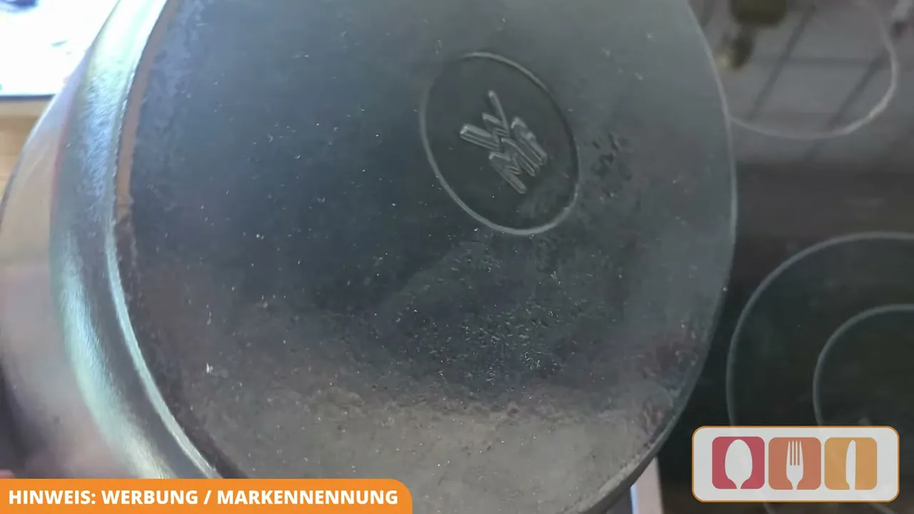 Meiner Meinung nach beweist der massive Gusseisenboden die hervorragende Materialqualität und Eignung für Induktion.