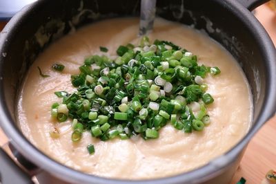 frische Kartoffelsuppe im Kuehlschrank (1)