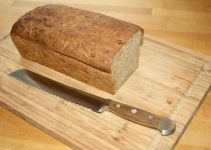 Brotmesser Test