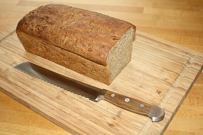 Brotmesser Test