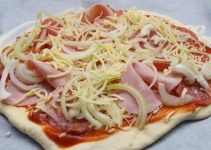 Zubereitung von Pizzateig nach dem Auftauen (1)