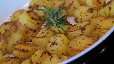 Bratkartoffeln braten