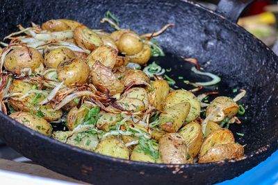 Bratkartoffeln wuerzen