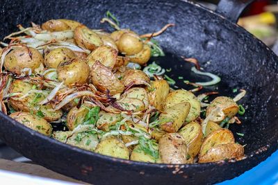 Bratkartoffeln wuerzen