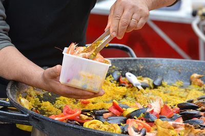 Paella perfekt wuerzen