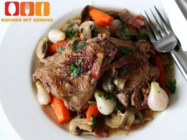 Klassische Beilage zu Coq au vin (1)