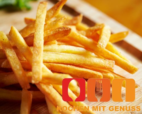 gefrorene Pommes in der Friteuse