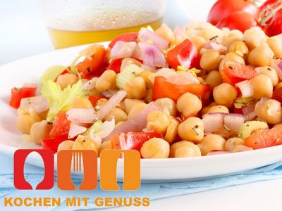 Kichererbsen Salat klassische Zutaten