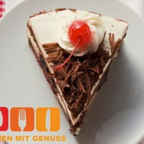 Schwarzwaelder Kirschtorte Rezept