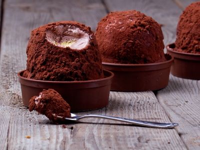 Ist in Tartufo Eis Alkohol enthalten und wenn ja welcher
